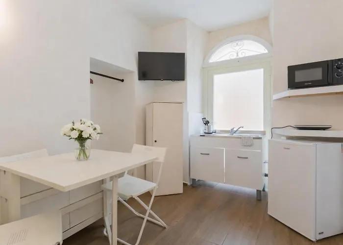 Sunny Vibes Monopoli