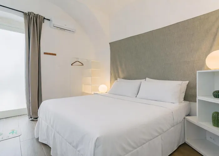 Sunny Vibes Monopoli