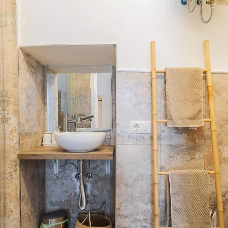 Sunny Vibes Апартаменты *