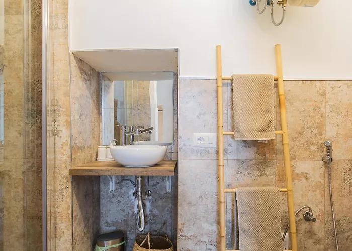 Sunny Vibes Апартаменты *